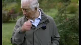 Klopp laughs at prince charles. Charleys lost the plot.says his car runs on cheese.