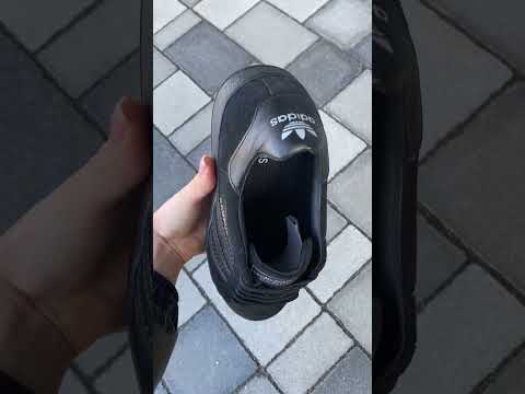 Чоловічі шкіряні кросівки Adidas Black А04-2, видео 1