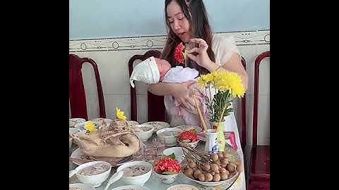 Đầy tháng con trai của mẹ