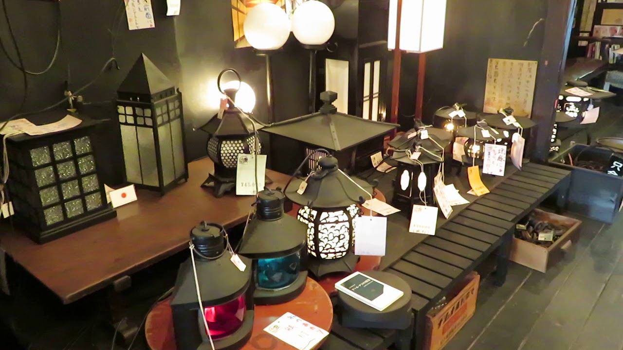 京都で一番へんな店 ～アンティーク 照明 タチバナ商会～ - YouTube
