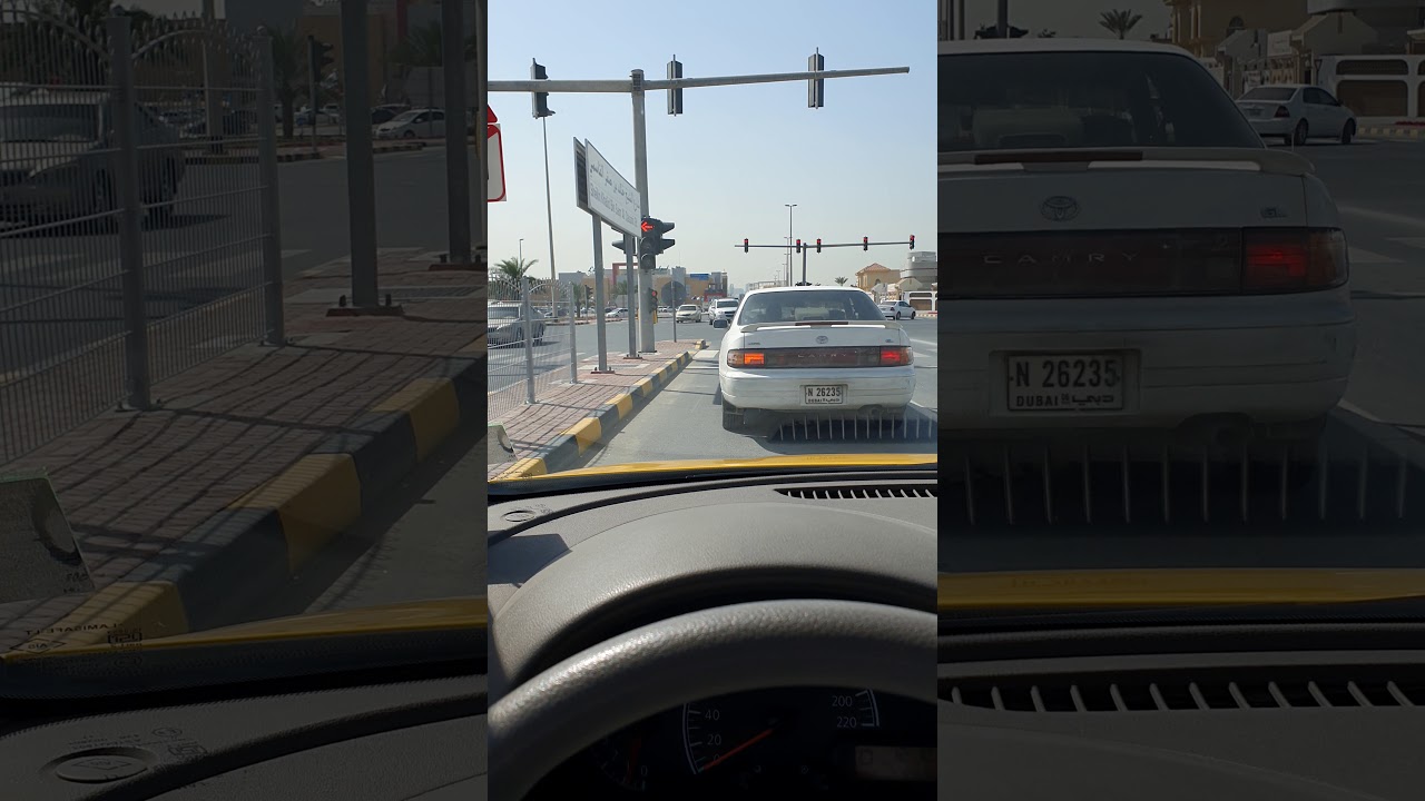 الإشارة الضوئية 🚦