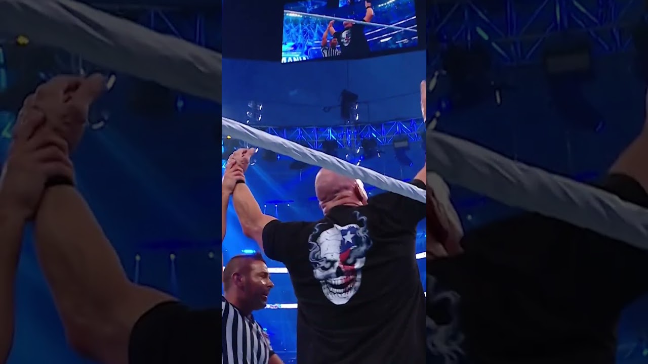 Stone Cold regresó para una última lucha en #WrestleMania 38 y le puso un alto a Kevin Owens 🔥