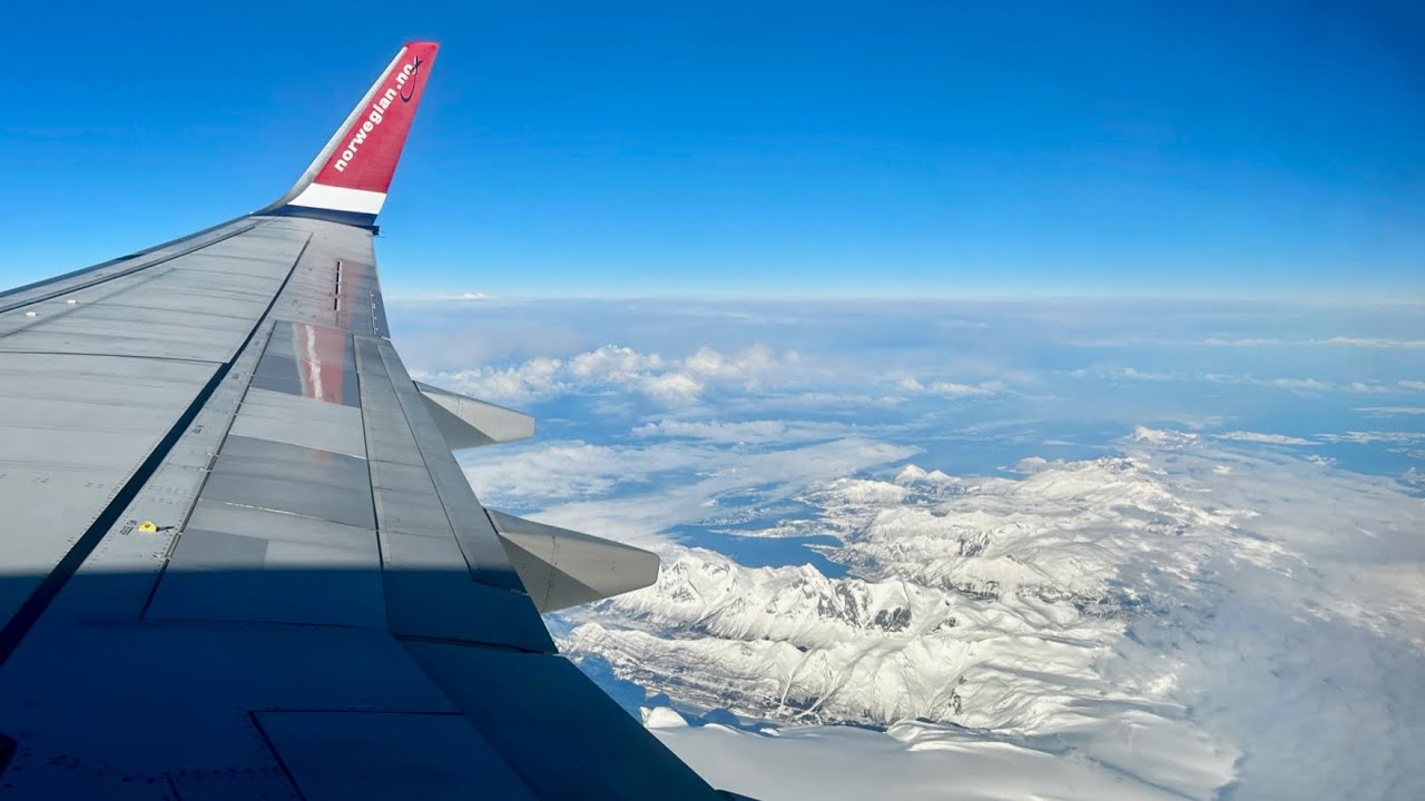 Snowy Takeoff – Bodø, Norway – Norwegian Air Boeing 737-8Q8 – LN-NOD