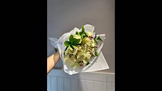 Beyaz Gül Buketi / White Rose Bouquet