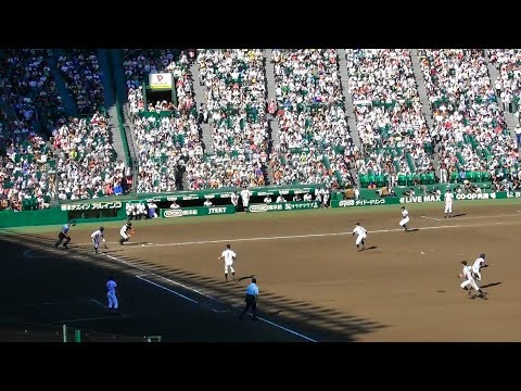 広陵・中村奨成、冷静なバント処理でダブルプレー。第99回全国高校野球選手権大会