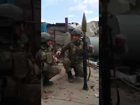 Türk Askeri İblid'de Bazuka ile Atışları