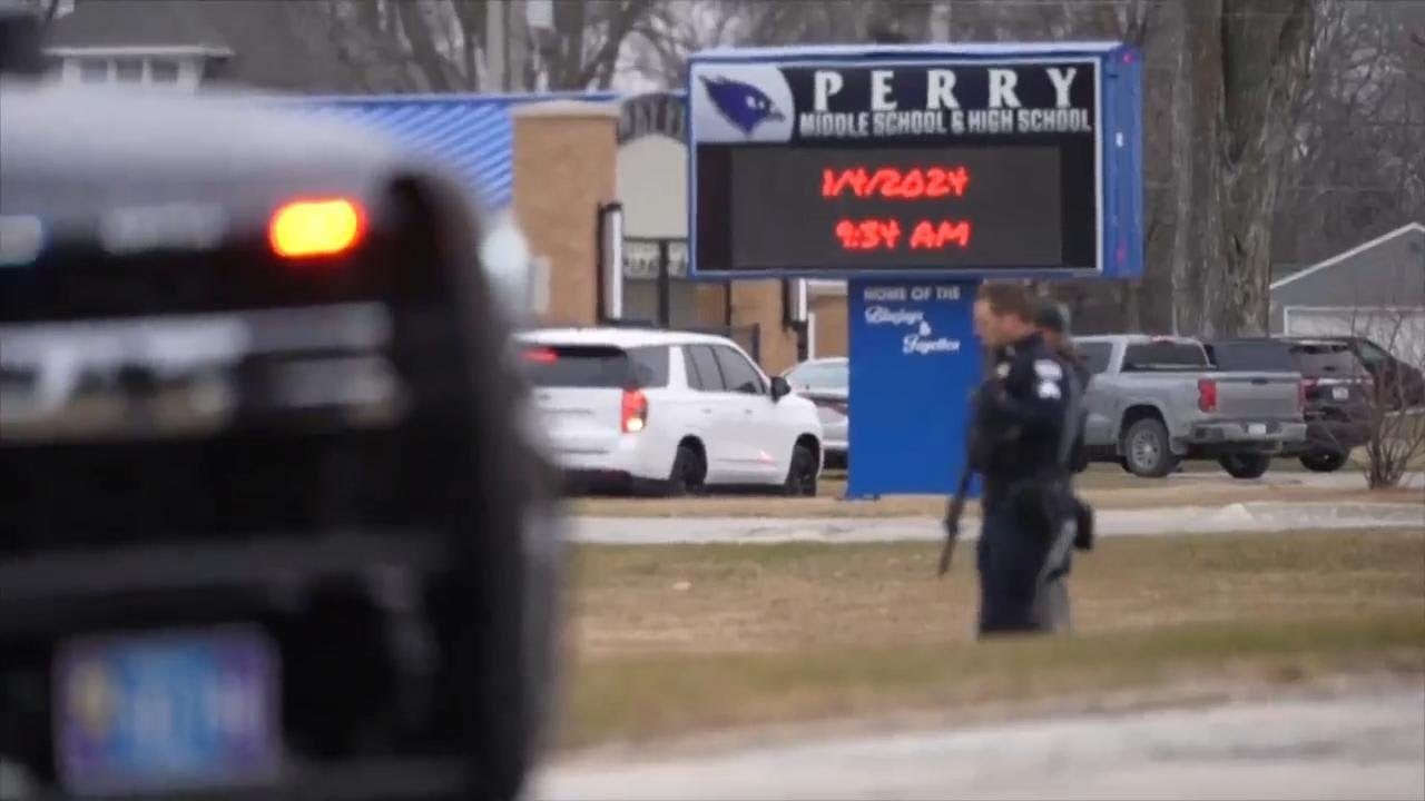 Police say multiple people shot at a high school in Perry, Iowa - YouTube