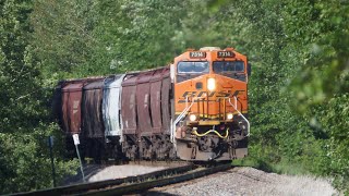 4 Train Action on the BNSF Railway - CSX Duo, Grain Train, DPU, EMD SD75M Pair & an Ex-SP Leader!