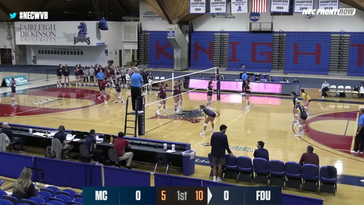 2022 09 23 16 00 10 FDU vs Merrimac Sarah Libero