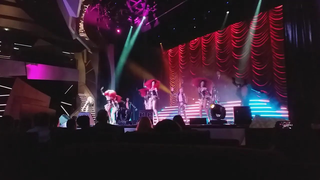 en el teatro del crucero MSC   2019. suscríbete gracias