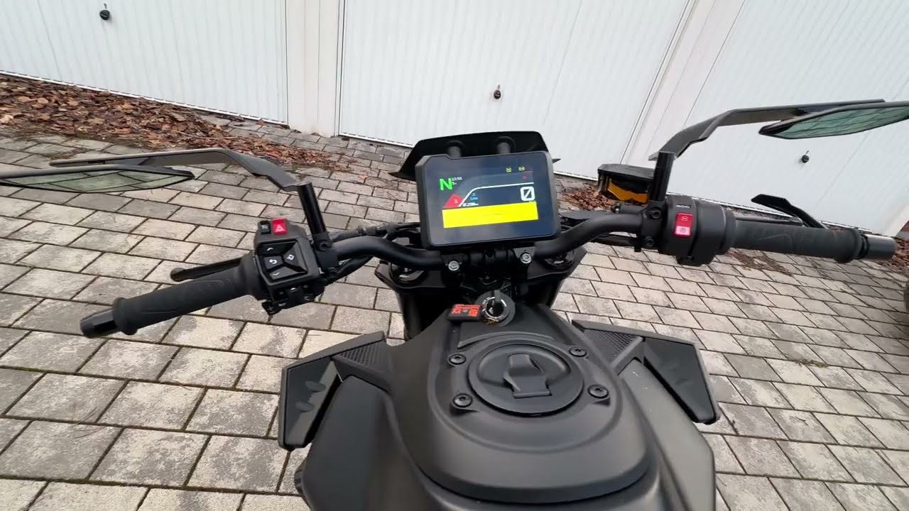 KTM 990 Duke Walkaround + Rizoma Stealth Max