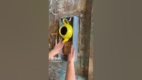 ♻️🌼 Upcycled Bird House: From Junk to Treasured Nest! 🐦🏡 #TrashToTreasure #GardenDecor