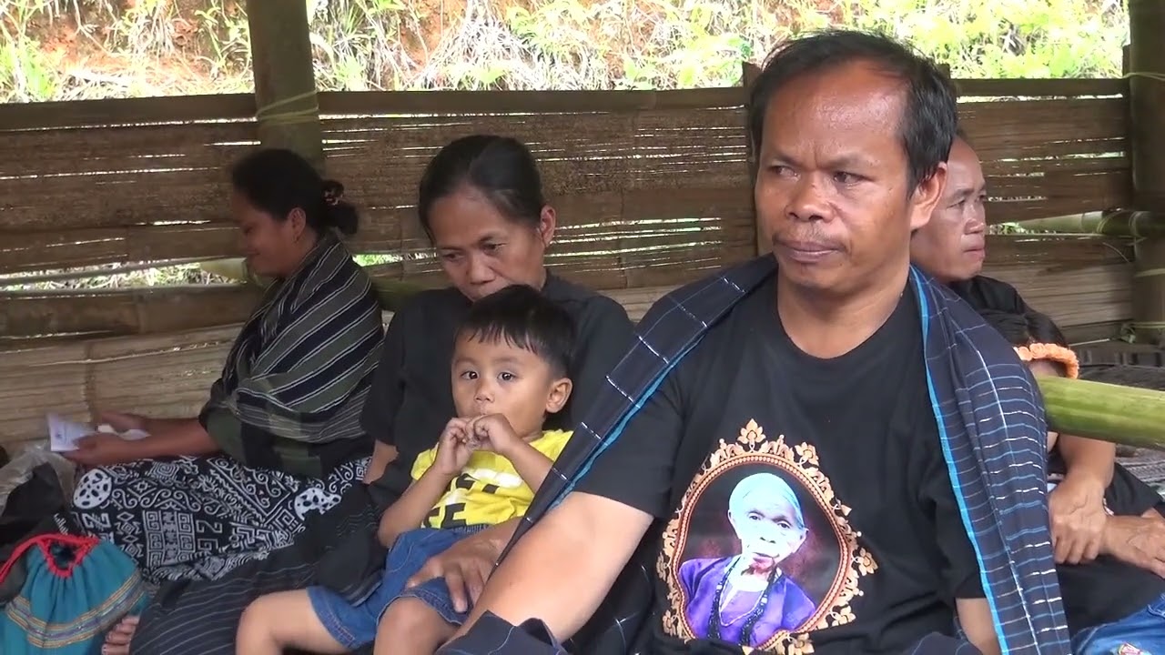 12 Pemakaman Almh.Nek Padang & Alm. Rinto