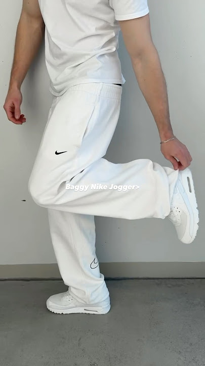 Best baggy Nike joggers of all time 😍🔥 #bestdresscollection #fashion #sportswear #nikerun