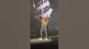 Travis Scott WENT SICKO MODE 