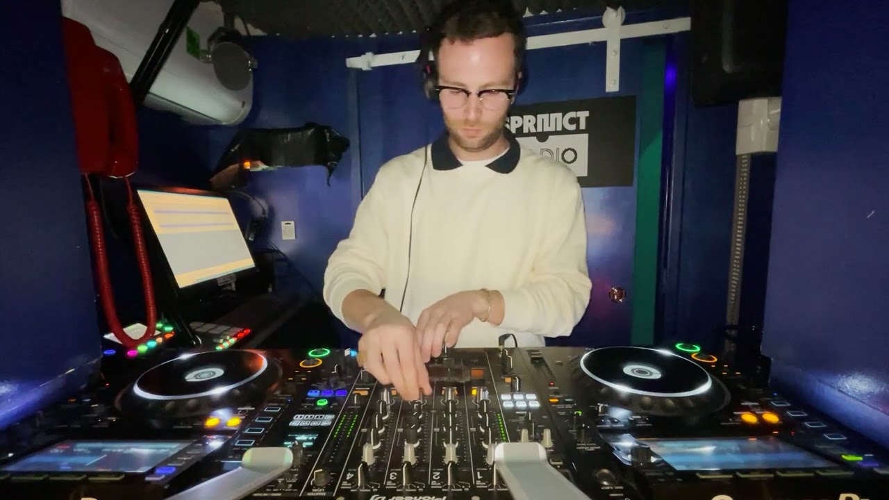 Adrian Grösser x Survibe FM @The Supermercat - March '24