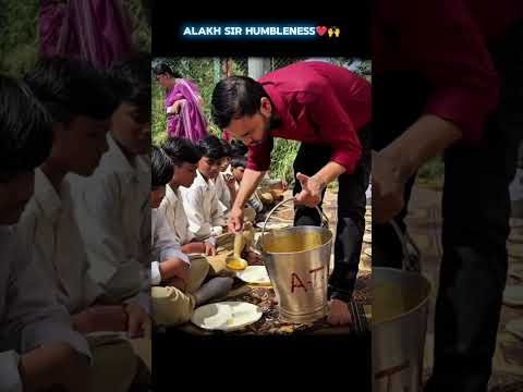 Respect For Alakh Sir❤️🔥 #alakhsir #physicswallah #respect #students #humanity