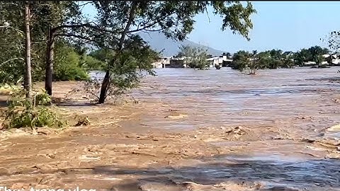 @ xả lũ hồ sông quao nước ngập nhà dân 4/12/25