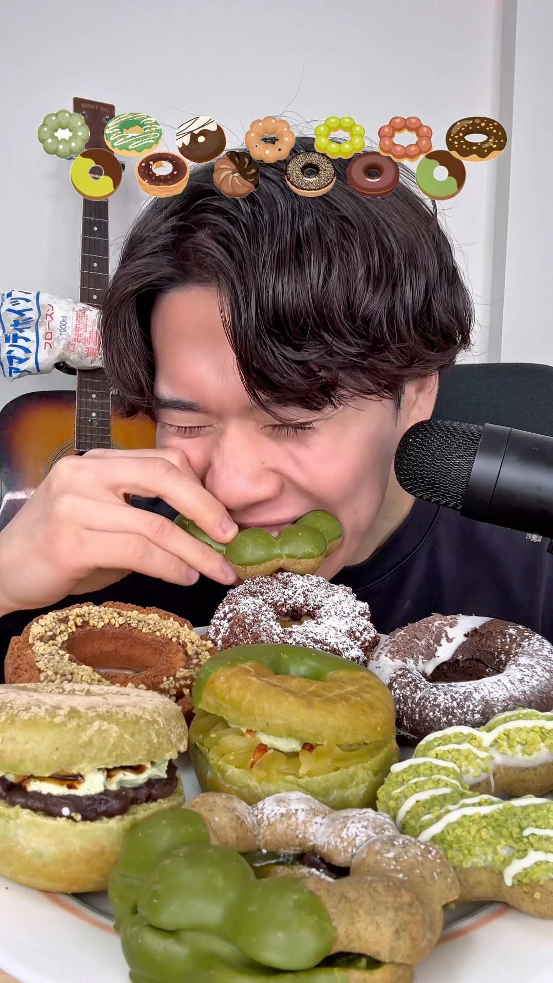 A new matcha donut product has been released.#mukbang #asmr - YouTube