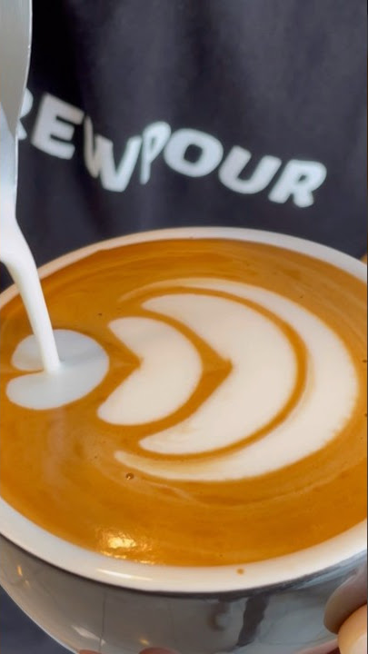 LEARN COFFEE ART FOR BEGINNERS #latteart