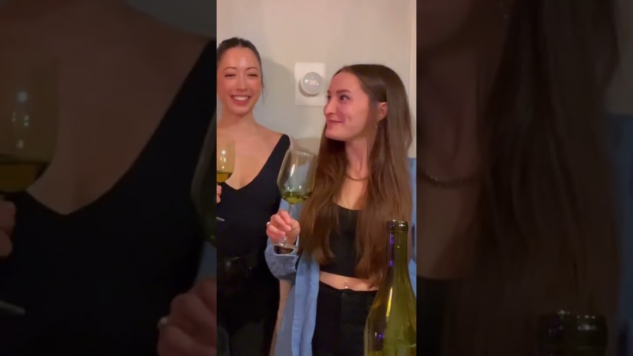 This is what happened after eating berries that make wine SWEET…featuring my friends🌱