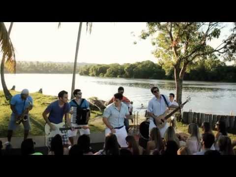 Banda Amoda - Clipe oficial - Rola ou enrola