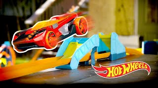 #Toys Guide: EPIC AIR TRACK BUILDER CHALLENGE! | Labs Unlimited | @Hot Wheels #HotWheels