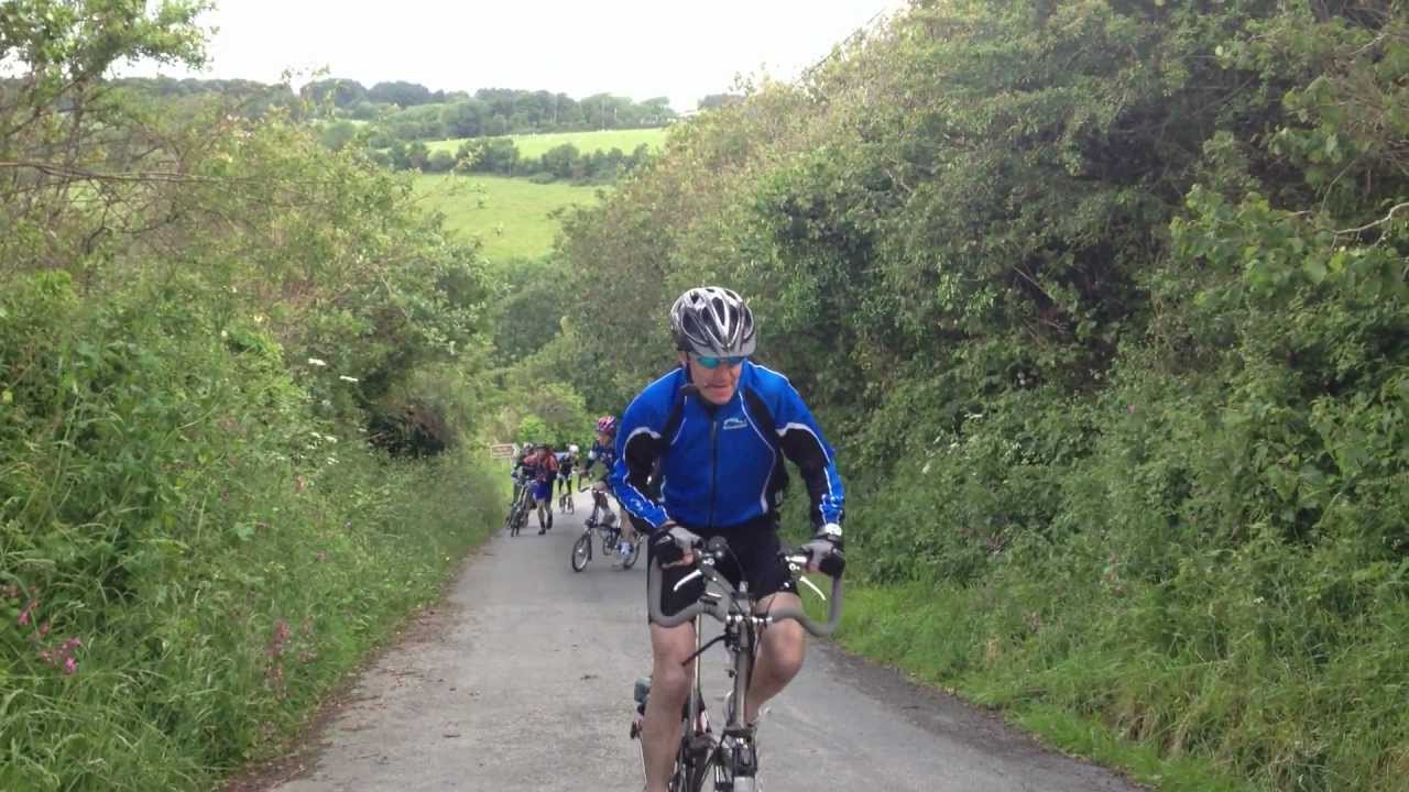 Getting up steep hills Brompton style. YouTube