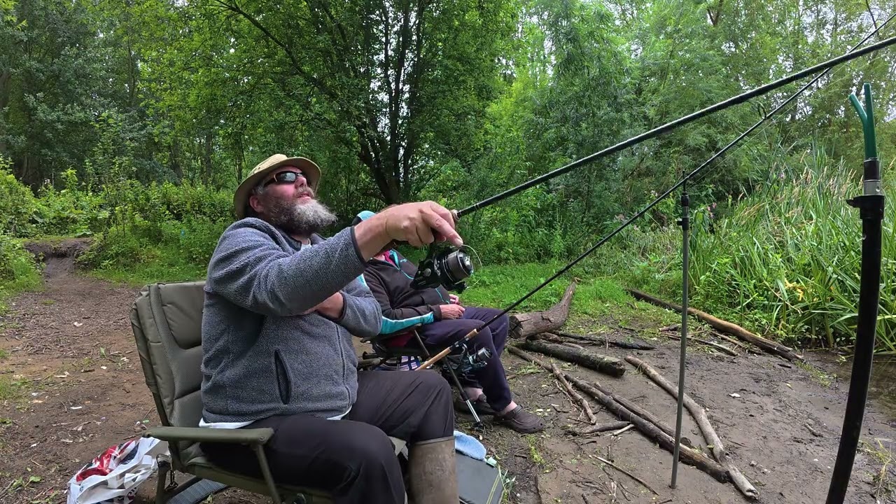 Sprotbrough DDAA River Don Barbel fishing