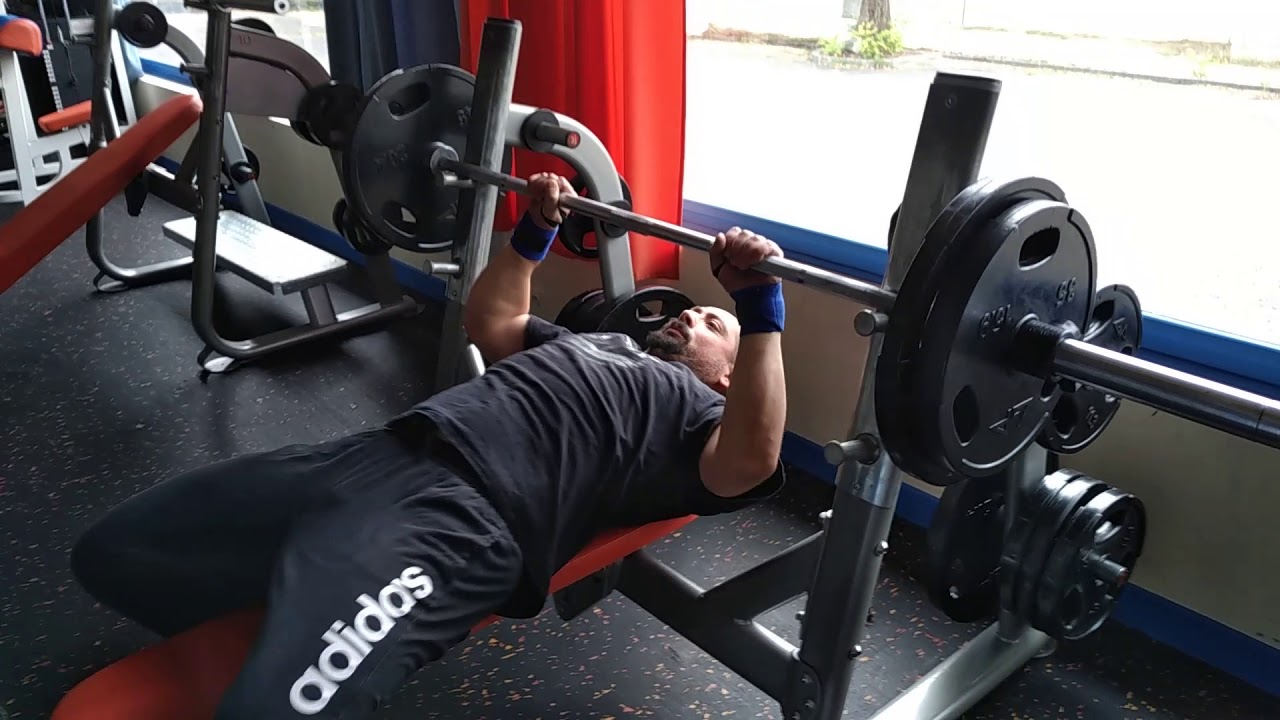 Superphysique développé couché prise serré 10x90kg YouTube — free download