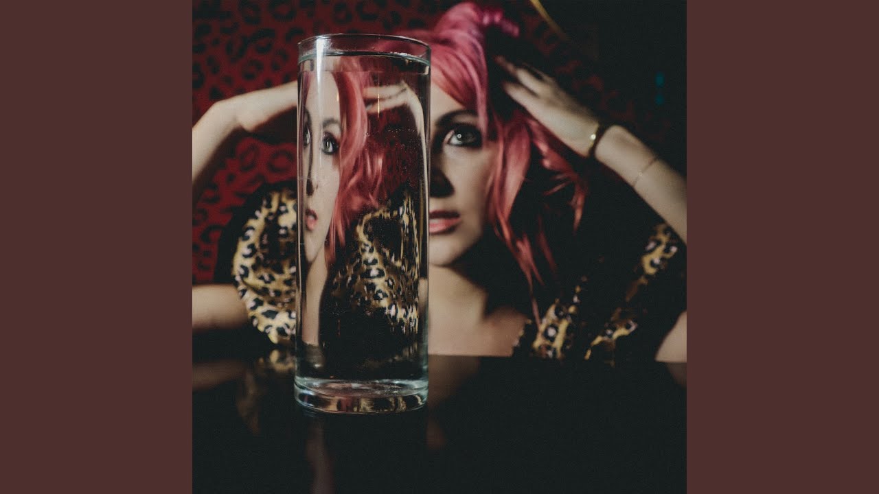 Obejrzyj Nitecap w YouTube Obejrzyj Nitecap w YouTube