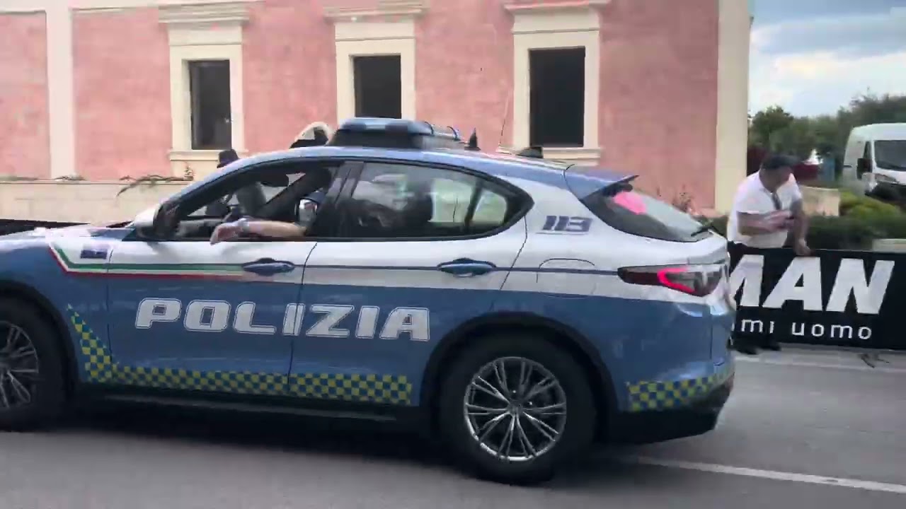Polizia Stradale in scorta al Giro D’Italia 2025 a Matera