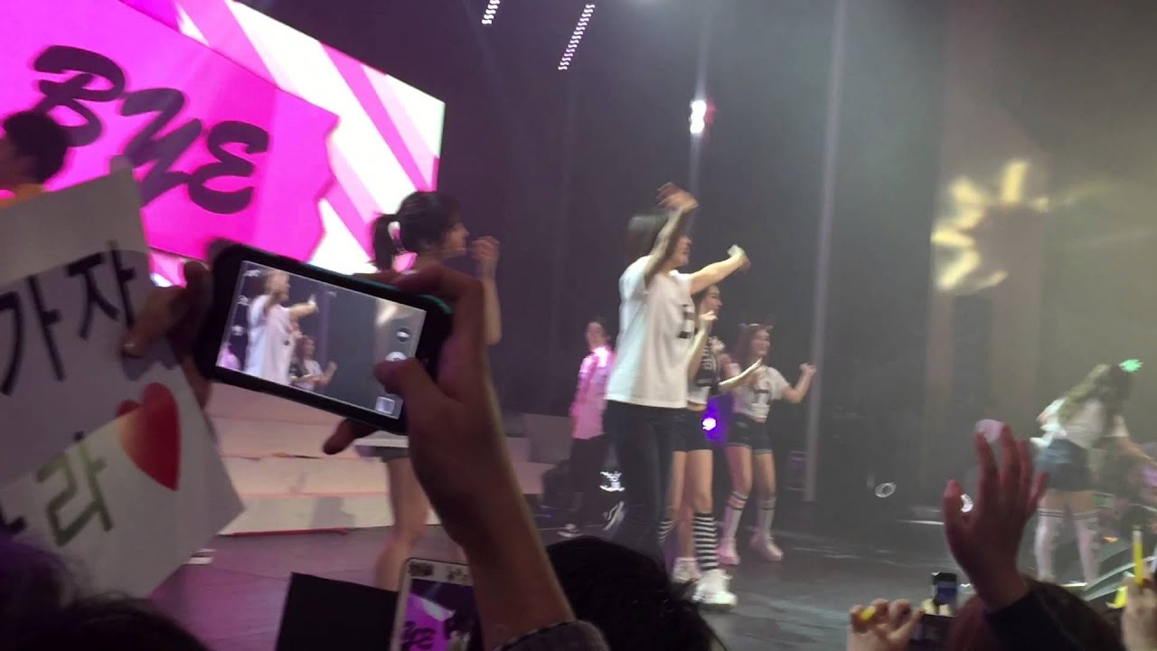 T-ara's Christmas concert in Seoul - ending