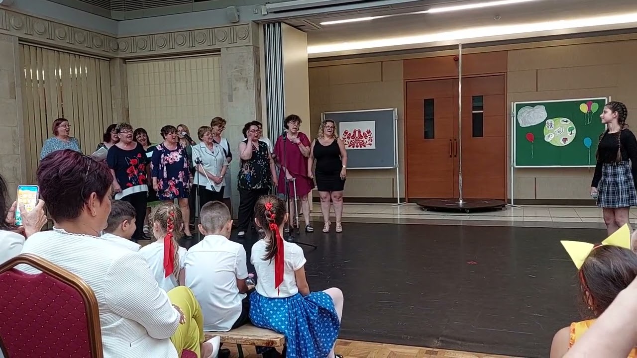 Eleonóra 904-ből - Lili és a Tanárnők :)