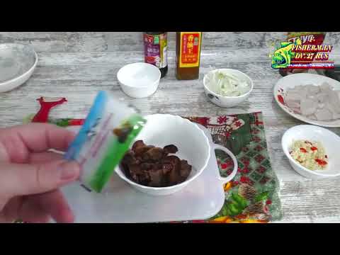 Видео: Жареные кальмары по-пекински с сельдереем и древесными грибами   вкусное угощение на новогодний стол