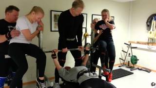 How To Lift Two Girls