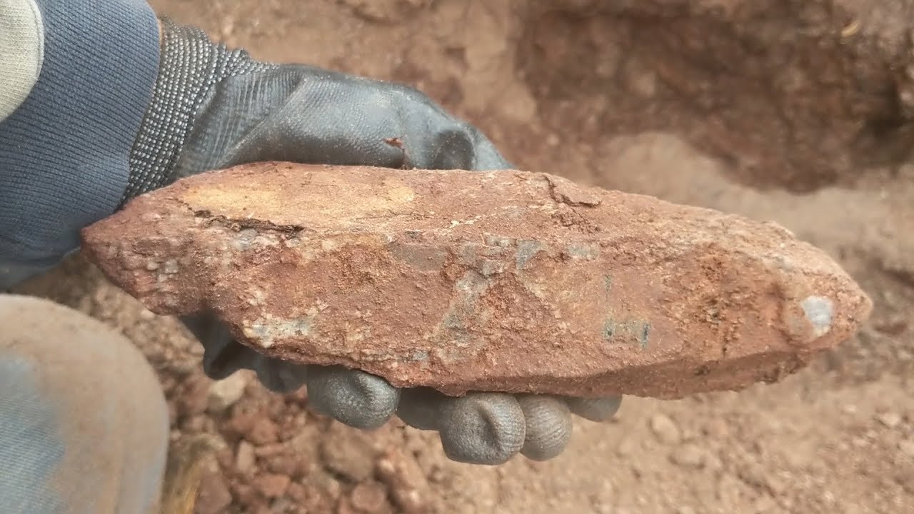 Large Colorado Quartz Crystals - The Leo Pocket