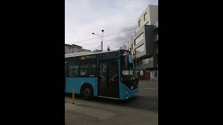Autobuzul Otokar C12 #6586 pe linia 605 tranzitând Bd Dacia