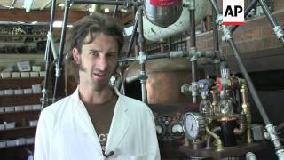 A new trend called Steampunk is catching in Cape Town and around the world. The futuristic style tak screenshot 4