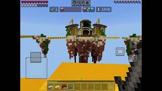 Playing bedwars on Minecraft