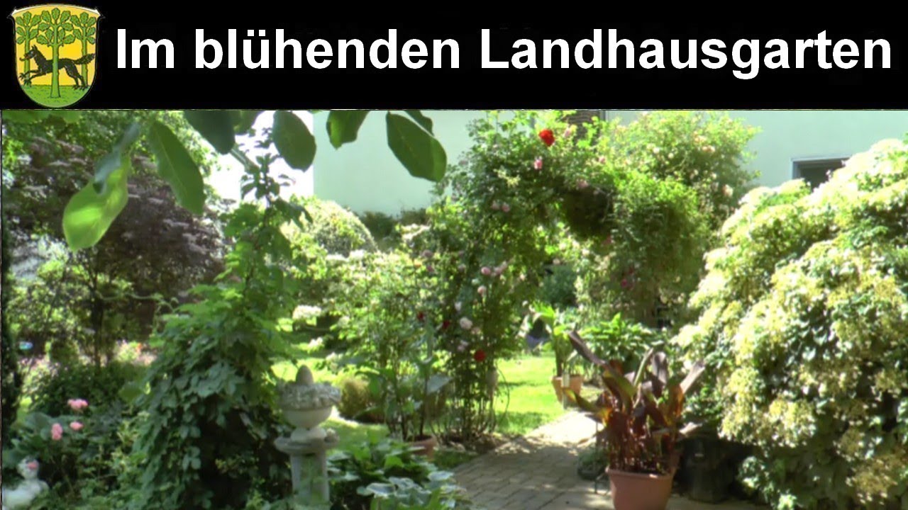 Im Landhausgarten von Ruth Pfannstiel und Johann Süß