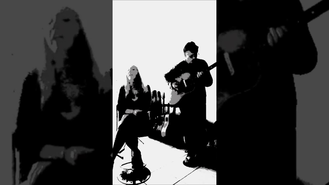 Ella doing her thing #ella #singersongwriter #australia #music #musician #love