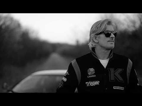 DJ Kavinsky, автор хита Nightcall, найден мёртвым в своём доме в Париже