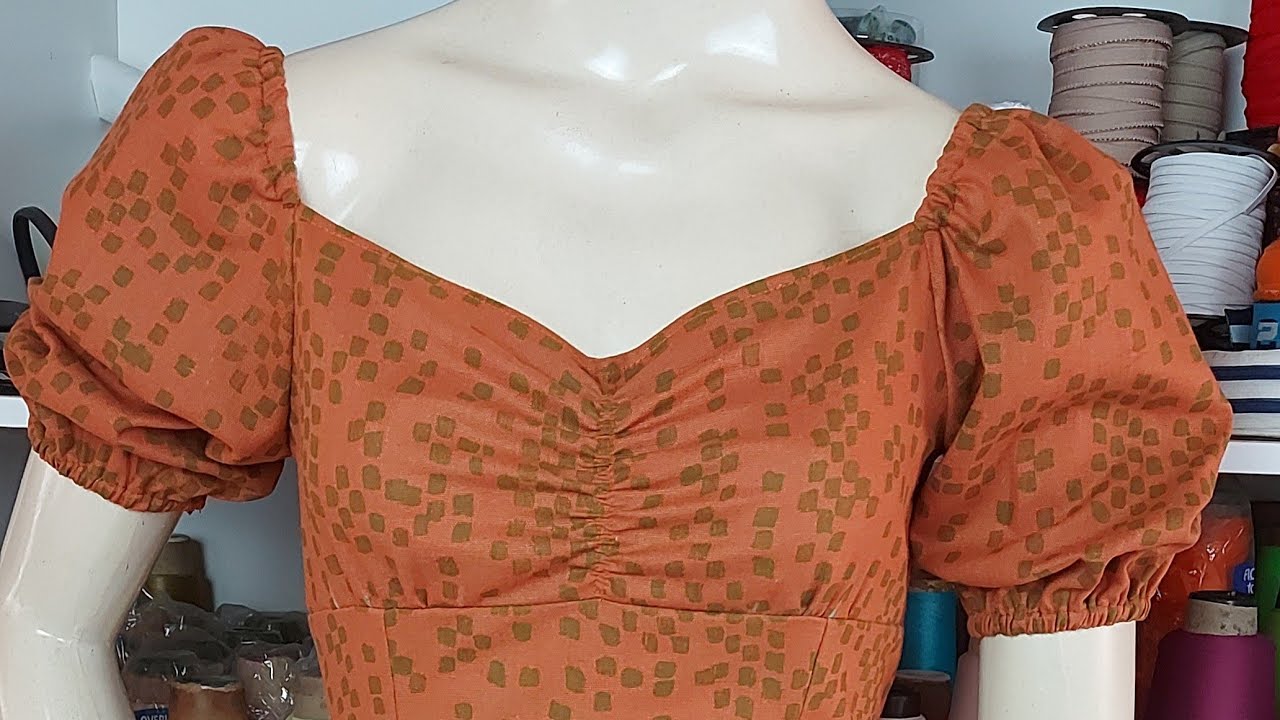 Vestido de linho mangas bufantes, tam 38