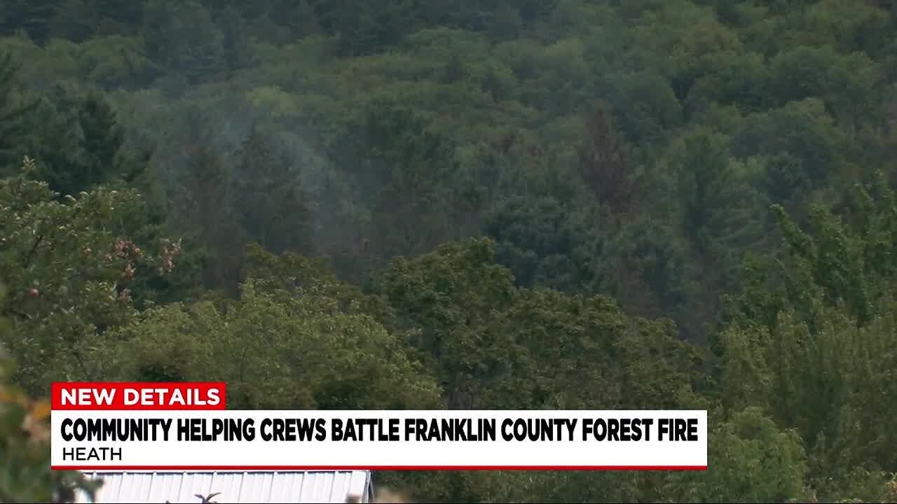 Community helps crews battle wildfire in Cook State Forest - YouTube