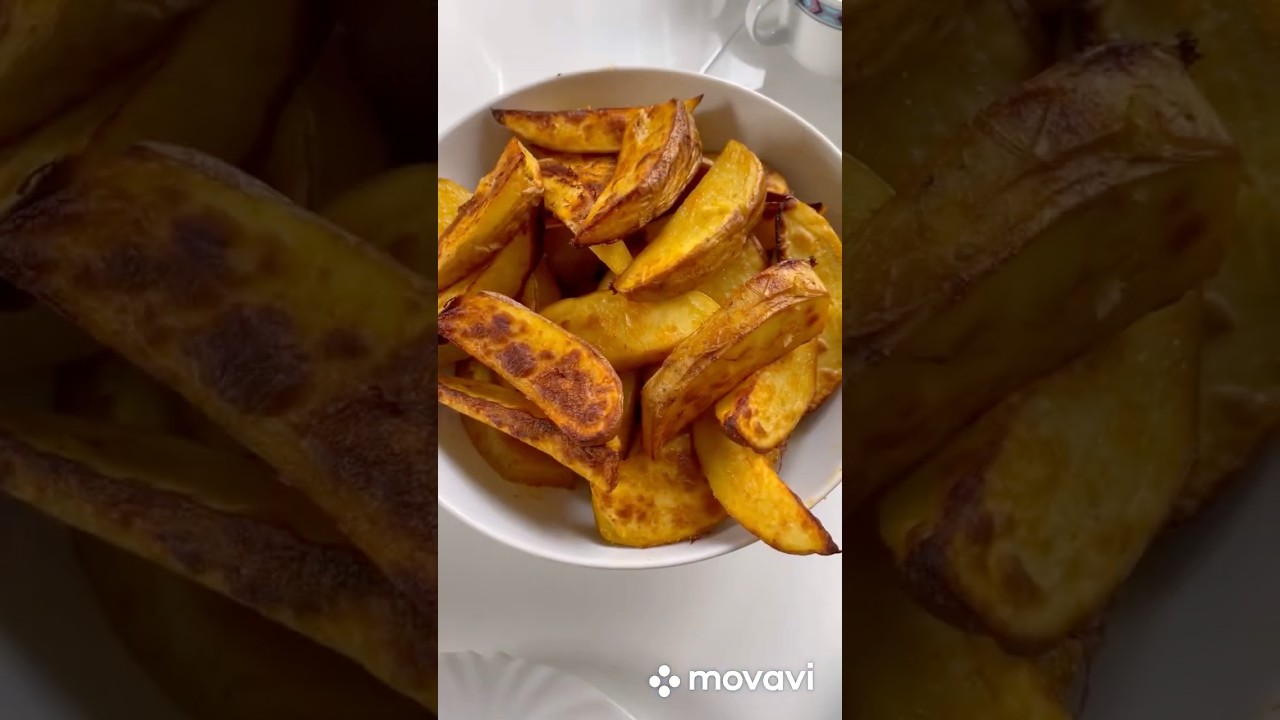 Կարտոֆիլը կարմիր պղպեղով ջեռոցում 