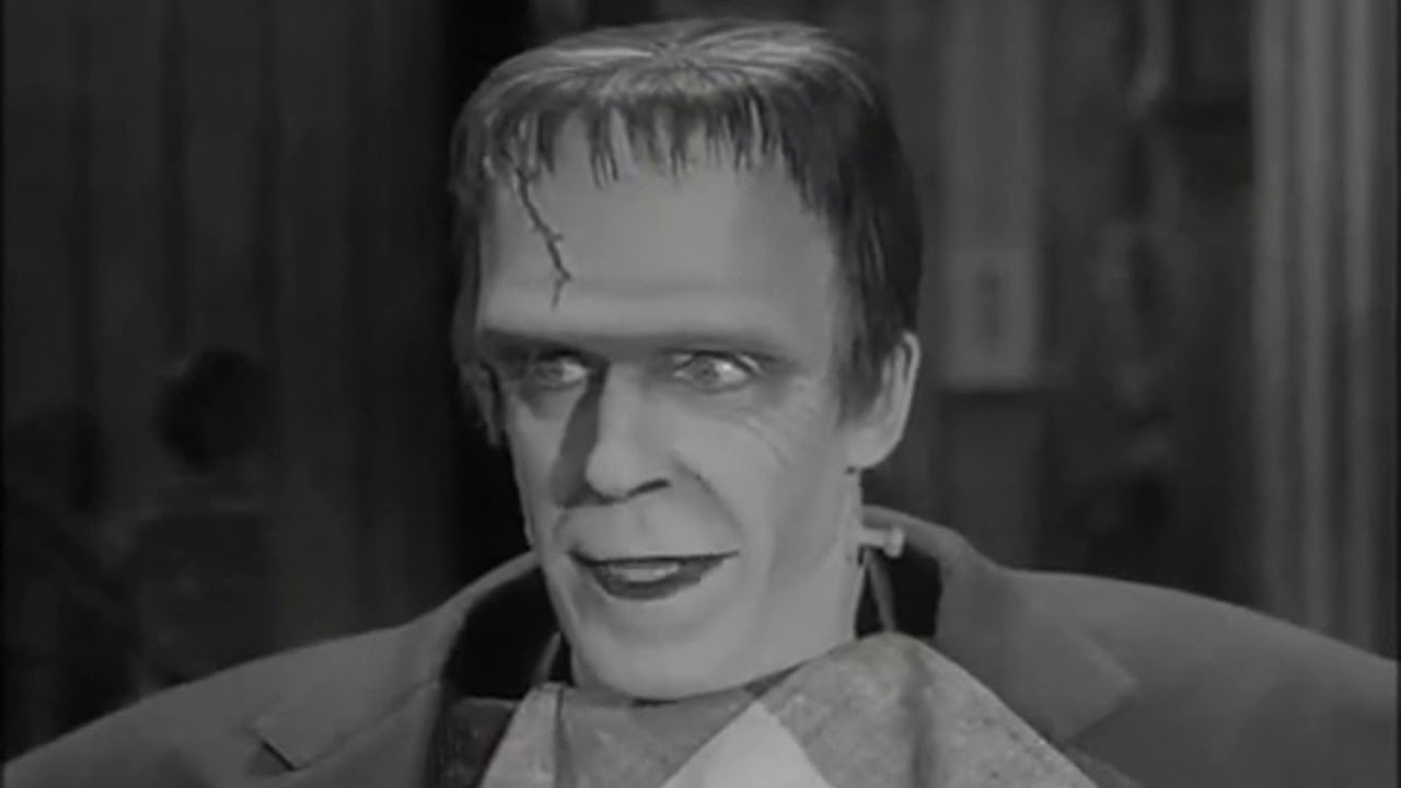 La Familia Munster    Visita de los profesores