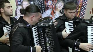 ансамбль аккордеонистов Концертино (Молдова) Танго \