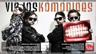 Video thumbnail of "VIEJOS KOMODINES - 11 - DAME ALGO"