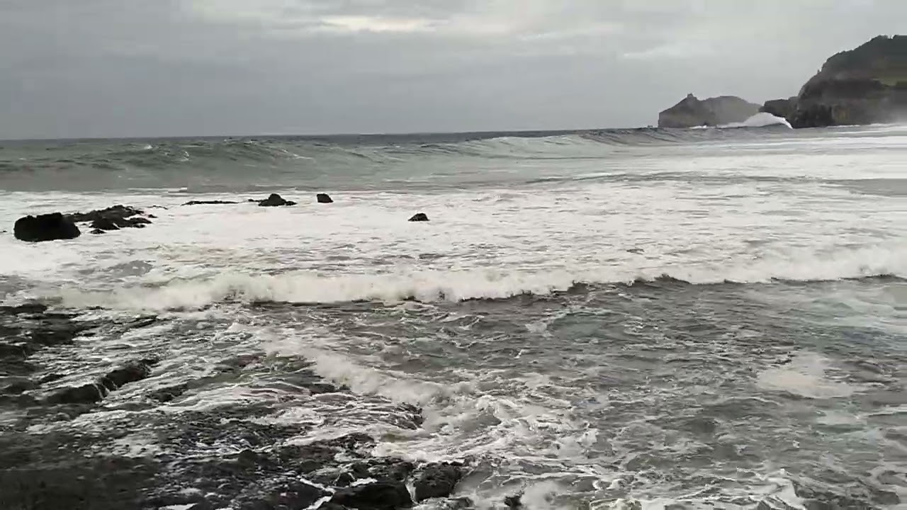 Bizkaia Bakio Olatuak 2025-02-24 astelena